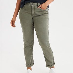 AMERICAN EAGLE “Super Stretch” Tom Girl Jeans!